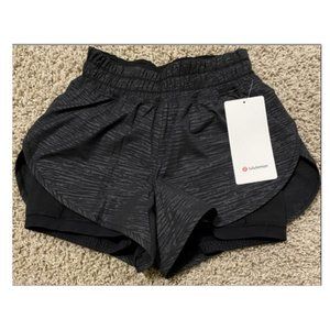 NWT LULULEMON Bootcamp Ready Short 3.5" Sz 10 Lined water-repellent Emboss Black